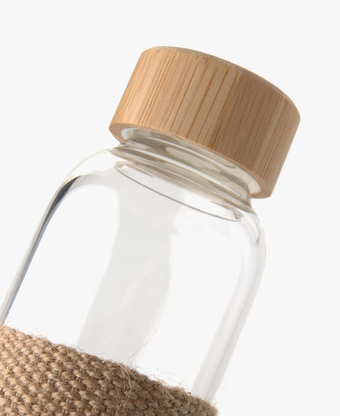 Glass waterbottle with bamboo screw cap